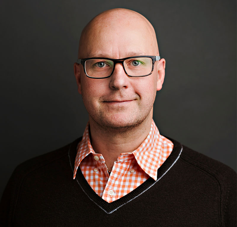 Rob Waters headshot