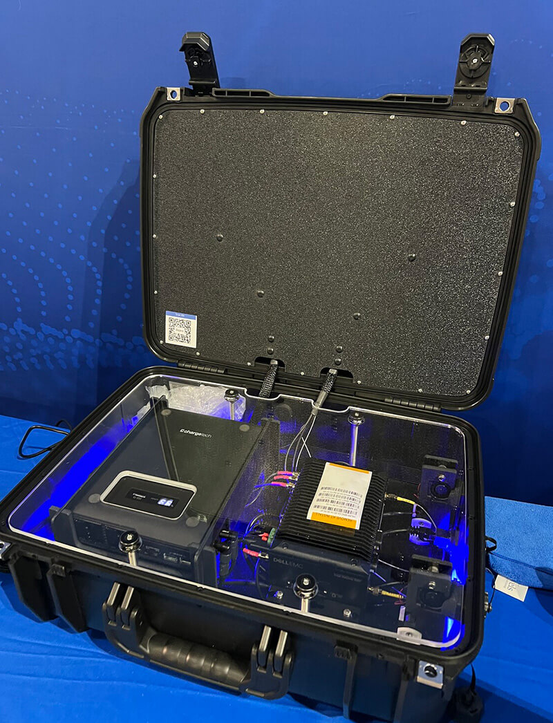 Dejero GateWay 3220 in Taoglas kit