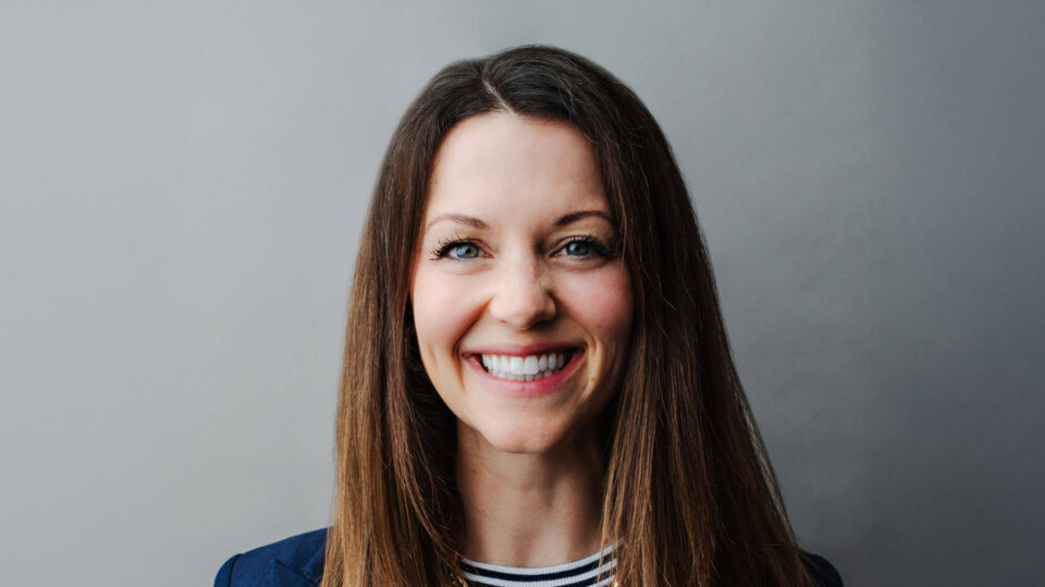 Christine Vigna new headshot