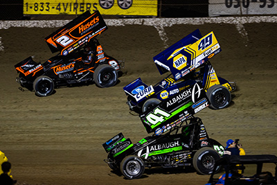 Dirt track race
